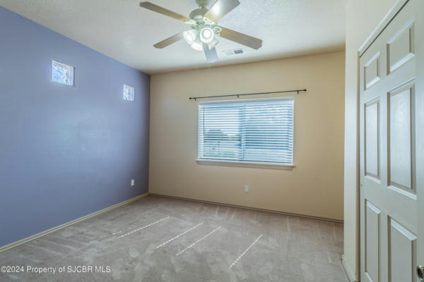 511 N OLIVER DR, AZTEC, NM 87410, photo 5 of 50